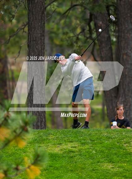 Thumbnail 1 in Schottmaker Invitational photogallery.