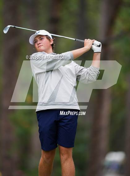 Thumbnail 3 in Schottmaker Invitational photogallery.