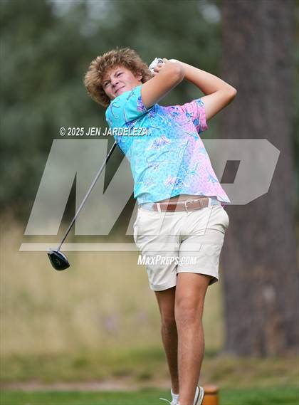 Thumbnail 1 in Schottmaker Invitational photogallery.