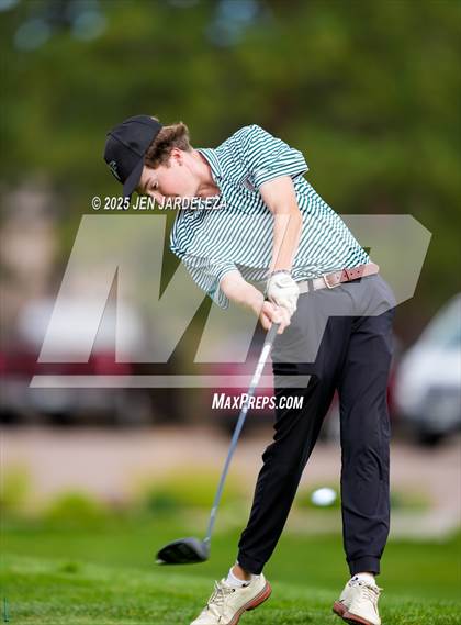 Thumbnail 3 in Schottmaker Invitational photogallery.