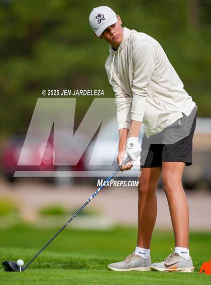 Thumbnail 3 in Schottmaker Invitational photogallery.