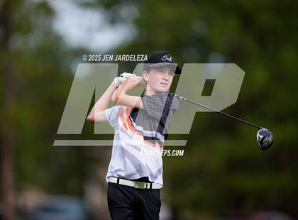 Thumbnail 3 in Schottmaker Invitational photogallery.
