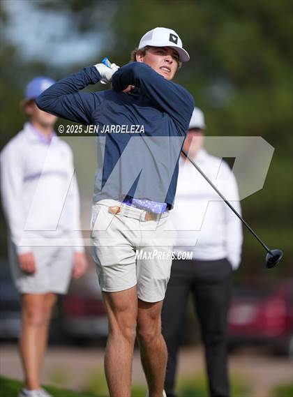 Thumbnail 3 in Schottmaker Invitational photogallery.
