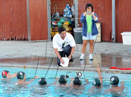 Thumbnail 1 in San Marino vs. Temple City photogallery.