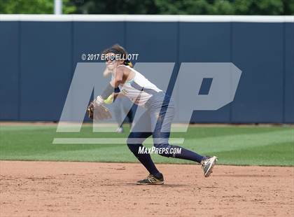 Thumbnail 1 in Cedar Cliff vs Donegal (PIAA 5A Final) photogallery.