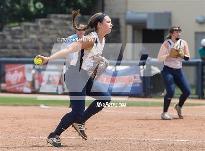 Thumbnail 3 in Cedar Cliff vs Donegal (PIAA 5A Final) photogallery.