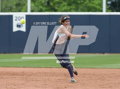Thumbnail 1 in Cedar Cliff vs Donegal (PIAA 5A Final) photogallery.