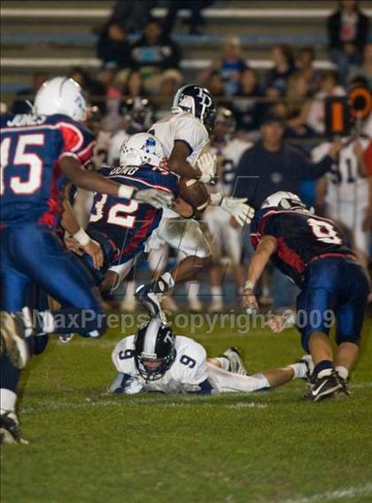Thumbnail 2 in Beyer vs. Downey photogallery.