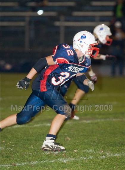 Thumbnail 3 in Beyer vs. Downey photogallery.