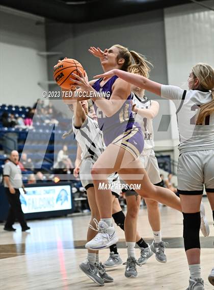 Thumbnail 1 in Central Arkansas Christian vs Dover (AAA 3A-5 district 2nd round) photogallery.