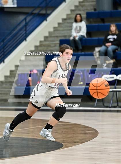 Thumbnail 2 in Central Arkansas Christian vs Dover (AAA 3A-5 district 2nd round) photogallery.