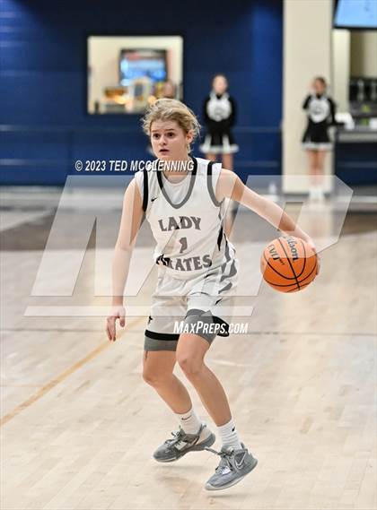 Thumbnail 1 in Central Arkansas Christian vs Dover (AAA 3A-5 district 2nd round) photogallery.