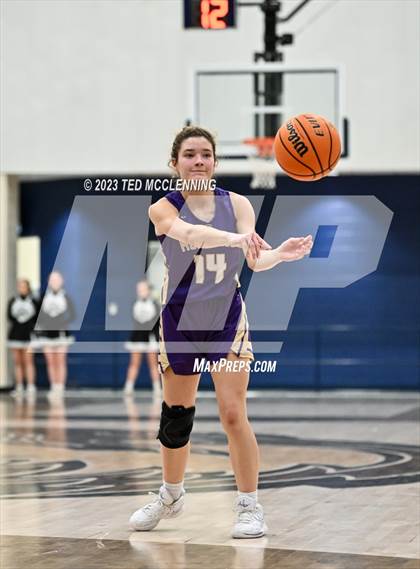 Thumbnail 3 in Central Arkansas Christian vs Dover (AAA 3A-5 district 2nd round) photogallery.