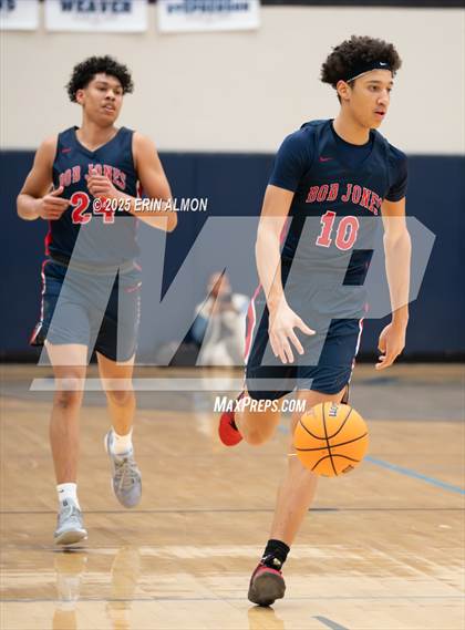 Thumbnail 1 in Bob Jones @ James Clemens photogallery.