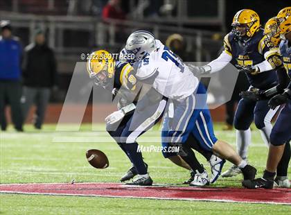 Thumbnail 2 in Olentangy Liberty vs. Springfield (OHSAA DI Region 2 Final) photogallery.