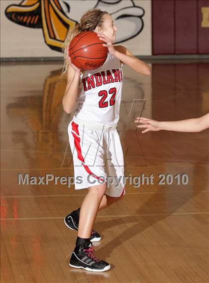 Thumbnail 3 in Moorpark vs. Hart (La Canada Tournament) photogallery.