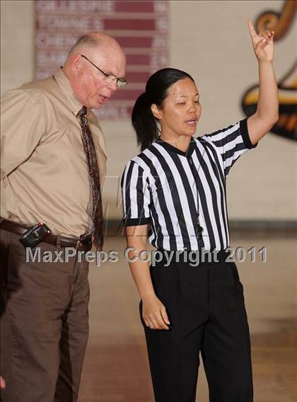 Thumbnail 2 in Moorpark vs. Hart (La Canada Tournament) photogallery.