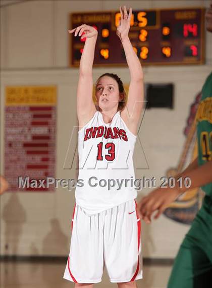 Thumbnail 3 in Moorpark vs. Hart (La Canada Tournament) photogallery.