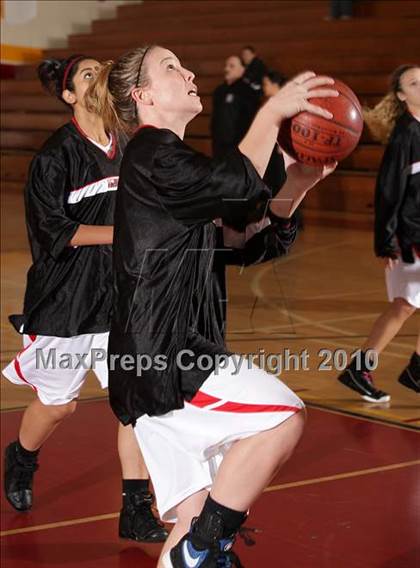 Thumbnail 2 in Moorpark vs. Hart (La Canada Tournament) photogallery.