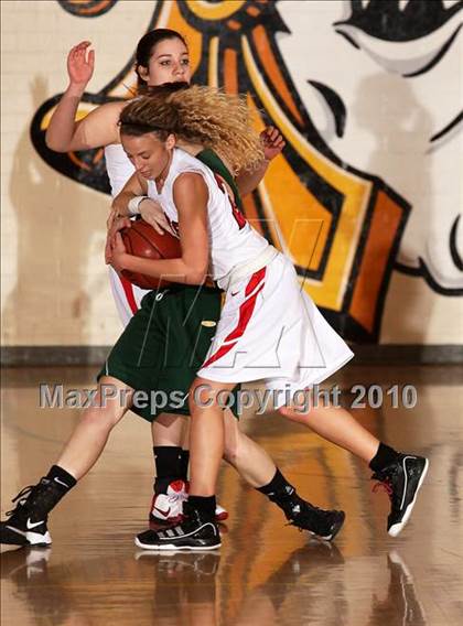 Thumbnail 3 in Moorpark vs. Hart (La Canada Tournament) photogallery.
