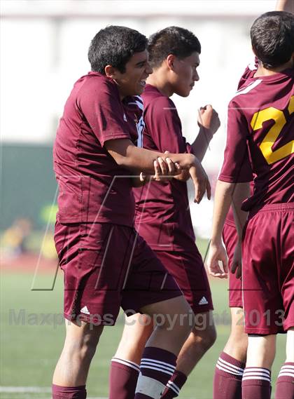 Thumbnail 2 in Sun Valley vs. Animo Leadership (CIF SoCal Regional D3 Final) photogallery.