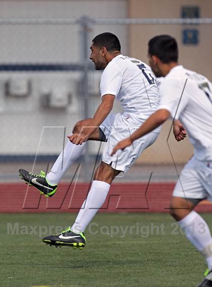 Thumbnail 3 in Sun Valley vs. Animo Leadership (CIF SoCal Regional D3 Final) photogallery.
