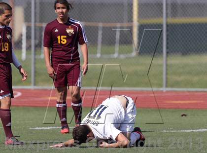 Thumbnail 2 in Sun Valley vs. Animo Leadership (CIF SoCal Regional D3 Final) photogallery.