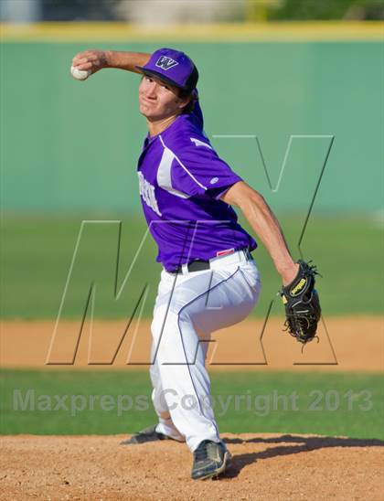 Thumbnail 1 in Warren @ Brandeis photogallery.