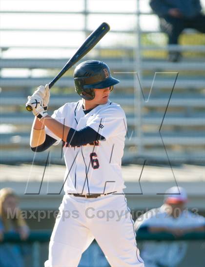Thumbnail 1 in Warren @ Brandeis photogallery.