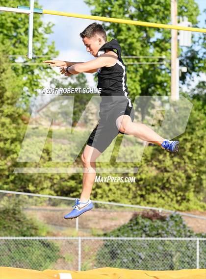 Thumbnail 3 in Del Oro, Woodcreek @ Oak Ridge (Boys Pole Vault) photogallery.
