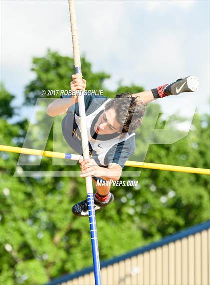 Thumbnail 3 in Del Oro, Woodcreek @ Oak Ridge (Boys Pole Vault) photogallery.