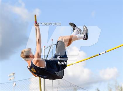 Thumbnail 1 in Del Oro, Woodcreek @ Oak Ridge (Boys Pole Vault) photogallery.