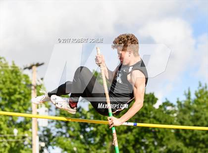 Thumbnail 2 in Del Oro, Woodcreek @ Oak Ridge (Boys Pole Vault) photogallery.