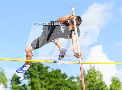 Thumbnail 1 in Del Oro, Woodcreek @ Oak Ridge (Boys Pole Vault) photogallery.
