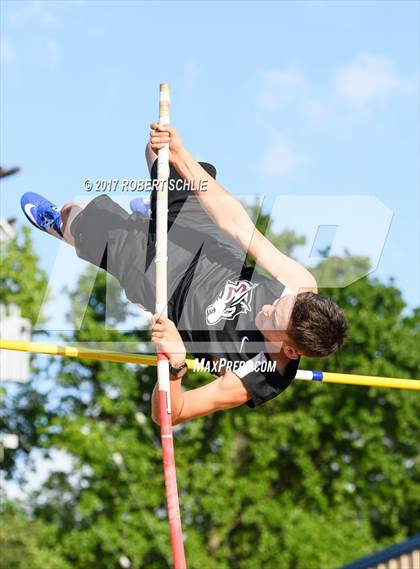 Thumbnail 2 in Del Oro, Woodcreek @ Oak Ridge (Boys Pole Vault) photogallery.
