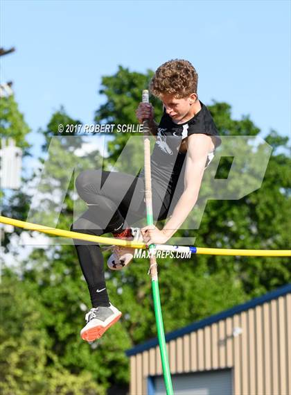Thumbnail 1 in Del Oro, Woodcreek @ Oak Ridge (Boys Pole Vault) photogallery.