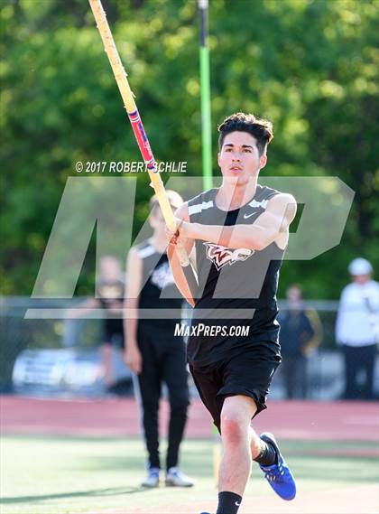 Thumbnail 2 in Del Oro, Woodcreek @ Oak Ridge (Boys Pole Vault) photogallery.