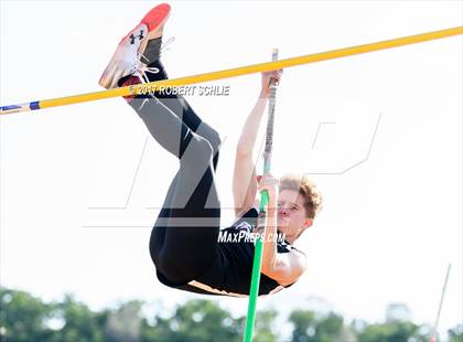 Thumbnail 3 in Del Oro, Woodcreek @ Oak Ridge (Boys Pole Vault) photogallery.