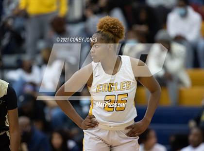 Thumbnail 3 in McDonough vs Eagle's Landing photogallery.