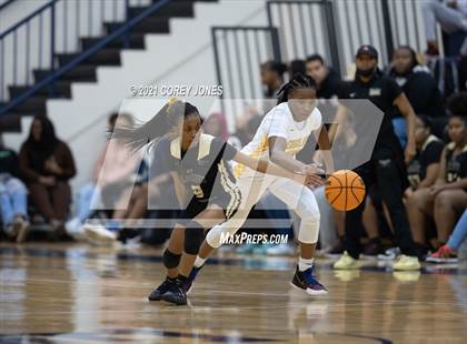 Thumbnail 2 in McDonough vs Eagle's Landing photogallery.