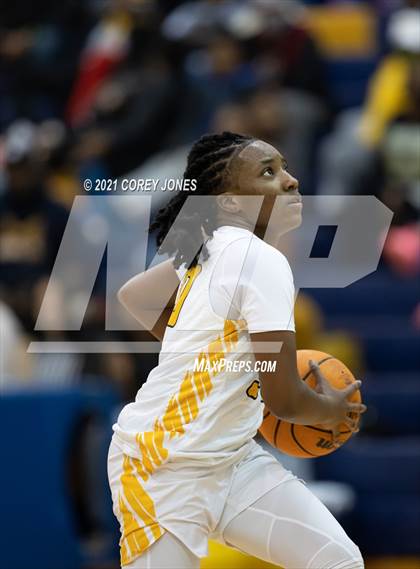 Thumbnail 3 in McDonough vs Eagle's Landing photogallery.