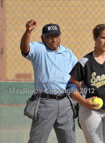 Thumbnail 3 in Enochs vs. Davis (CIF SJS D1 Playoffs) photogallery.