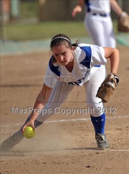 Thumbnail 3 in Enochs vs. Davis (CIF SJS D1 Playoffs) photogallery.