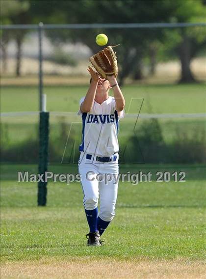 Thumbnail 3 in Enochs vs. Davis (CIF SJS D1 Playoffs) photogallery.