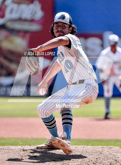 Thumbnail 3 in Azusa vs. Pacifica Christian Newport Beach (CIF SS DIV 8 Championship) photogallery.