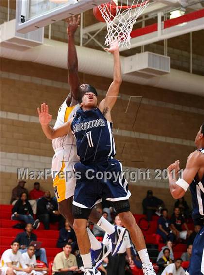 Thumbnail 3 in Bishop Montgomery vs. Mayfair (Pacific Shores Tournament) photogallery.
