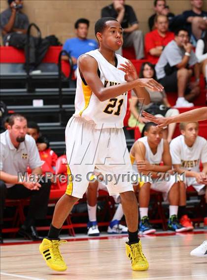 Thumbnail 3 in Bishop Montgomery vs. Mayfair (Pacific Shores Tournament) photogallery.
