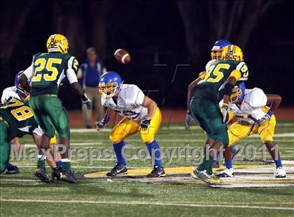 Thumbnail 2 in Benicia @ Vanden photogallery.