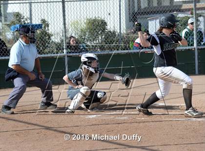 Thumbnail 1 in Dinuba vs. Tehachapi photogallery.