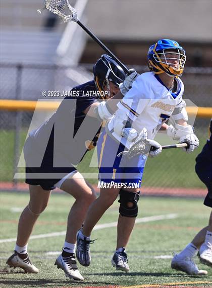 Thumbnail 1 in Wayne @ Irondequoit photogallery.